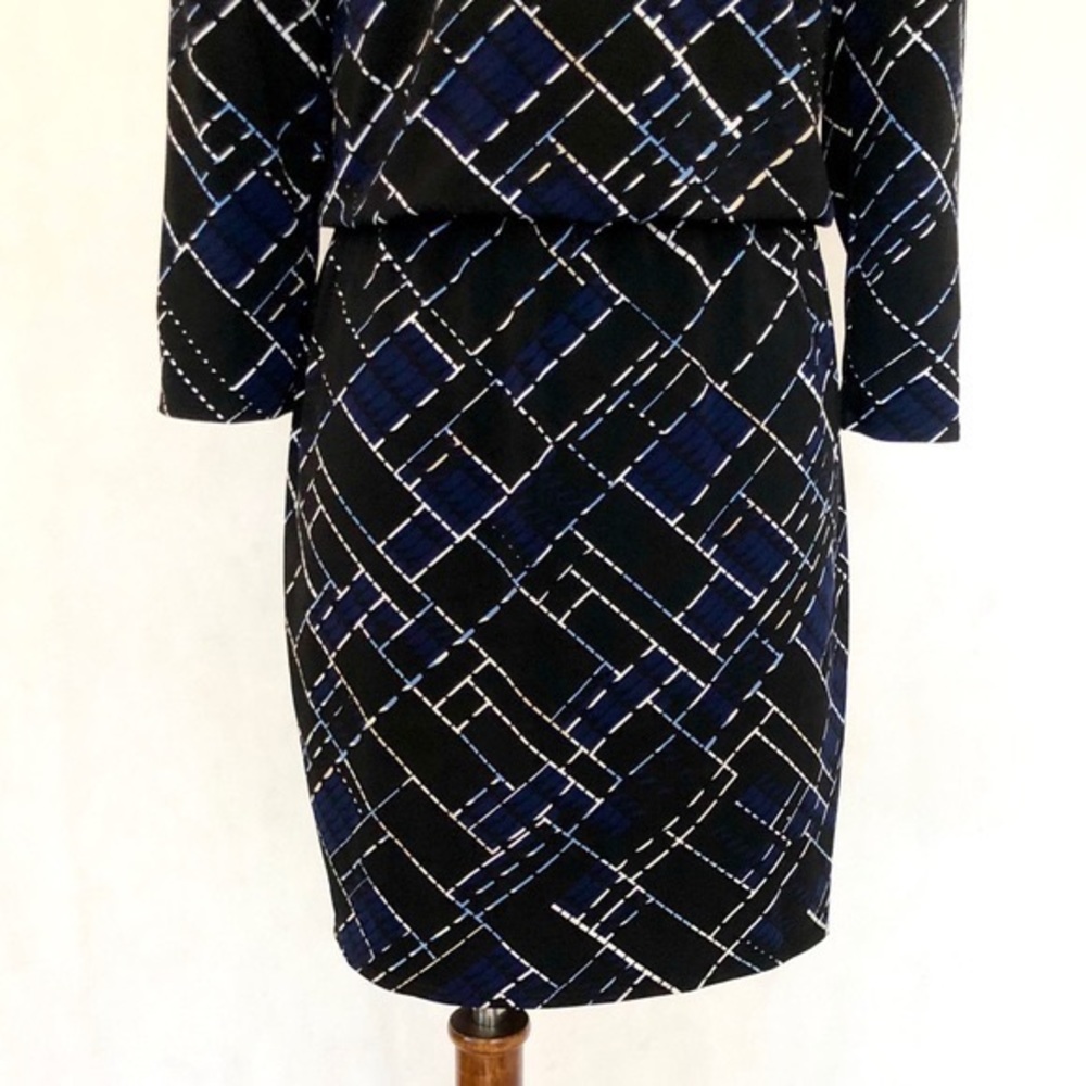 White House Black Market Faux Wrap Dress - Picture 7 of 10